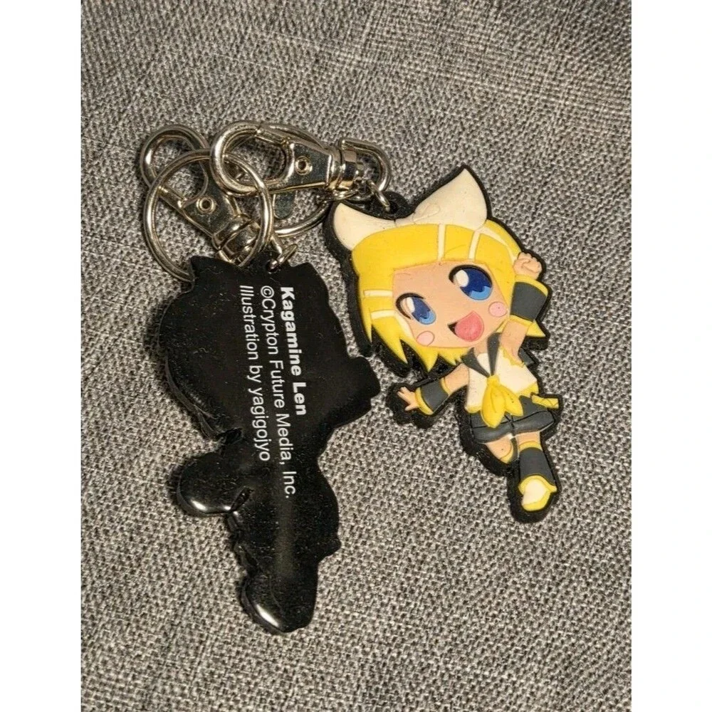 Hatsune Miku - Kagamine Rin Len Vocaloid Plastic Keychain Set